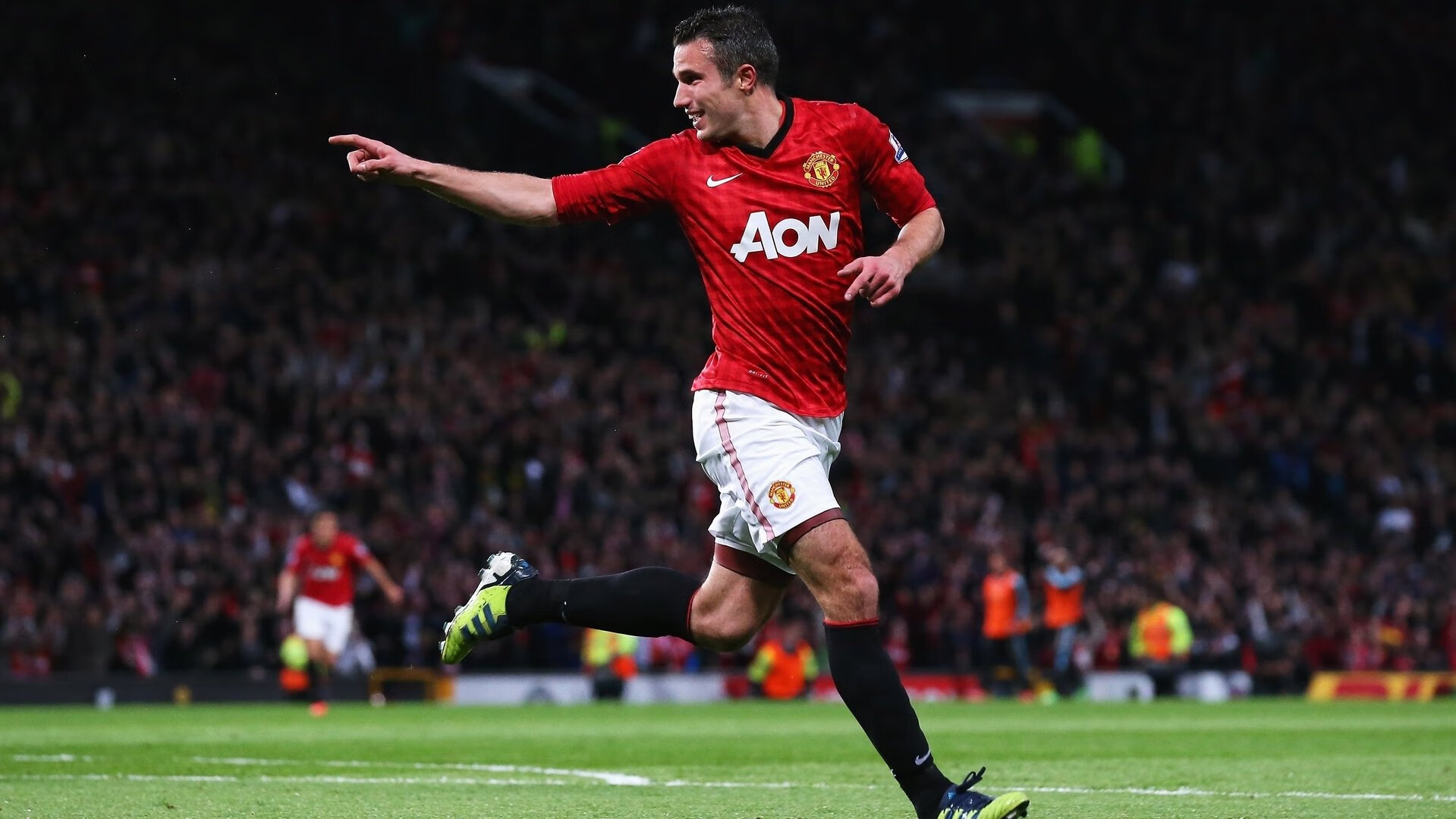 德甲争冠战之夜，阿尔瓦雷斯一锤定音，改写冠军版图